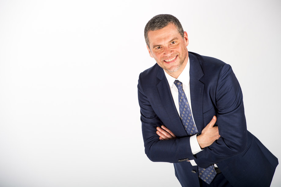 Karim Debbah portrait